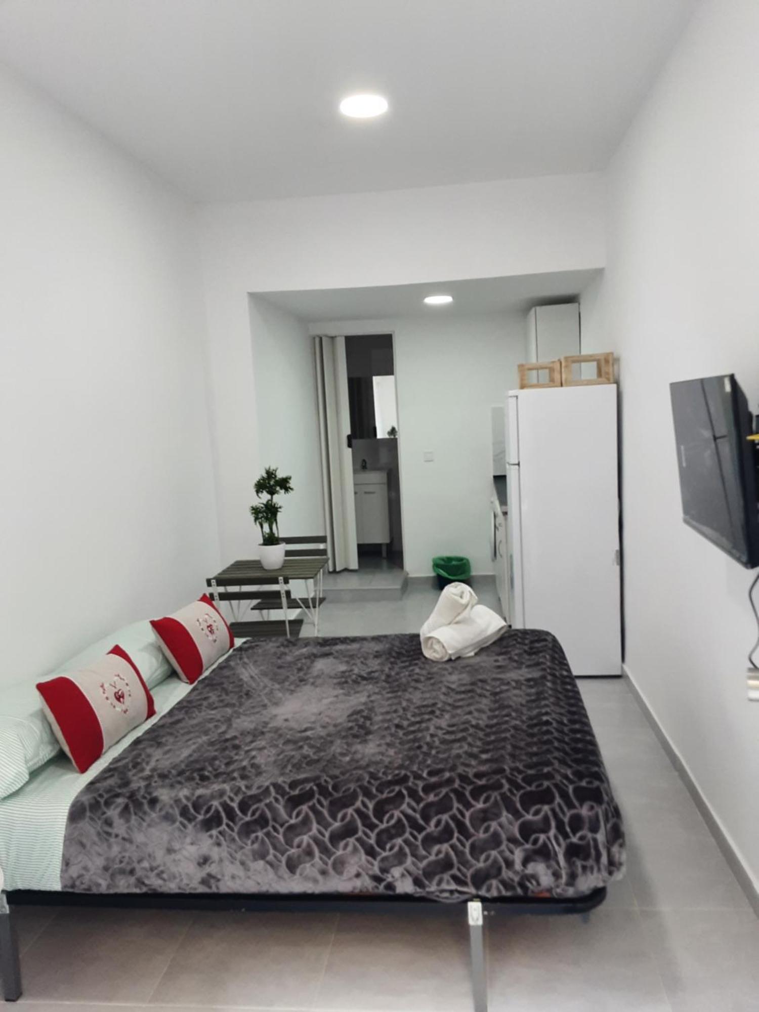 Precioso Apartamento Moderno Cerca Del Carrefour Rosaleda Málaga Exterior foto