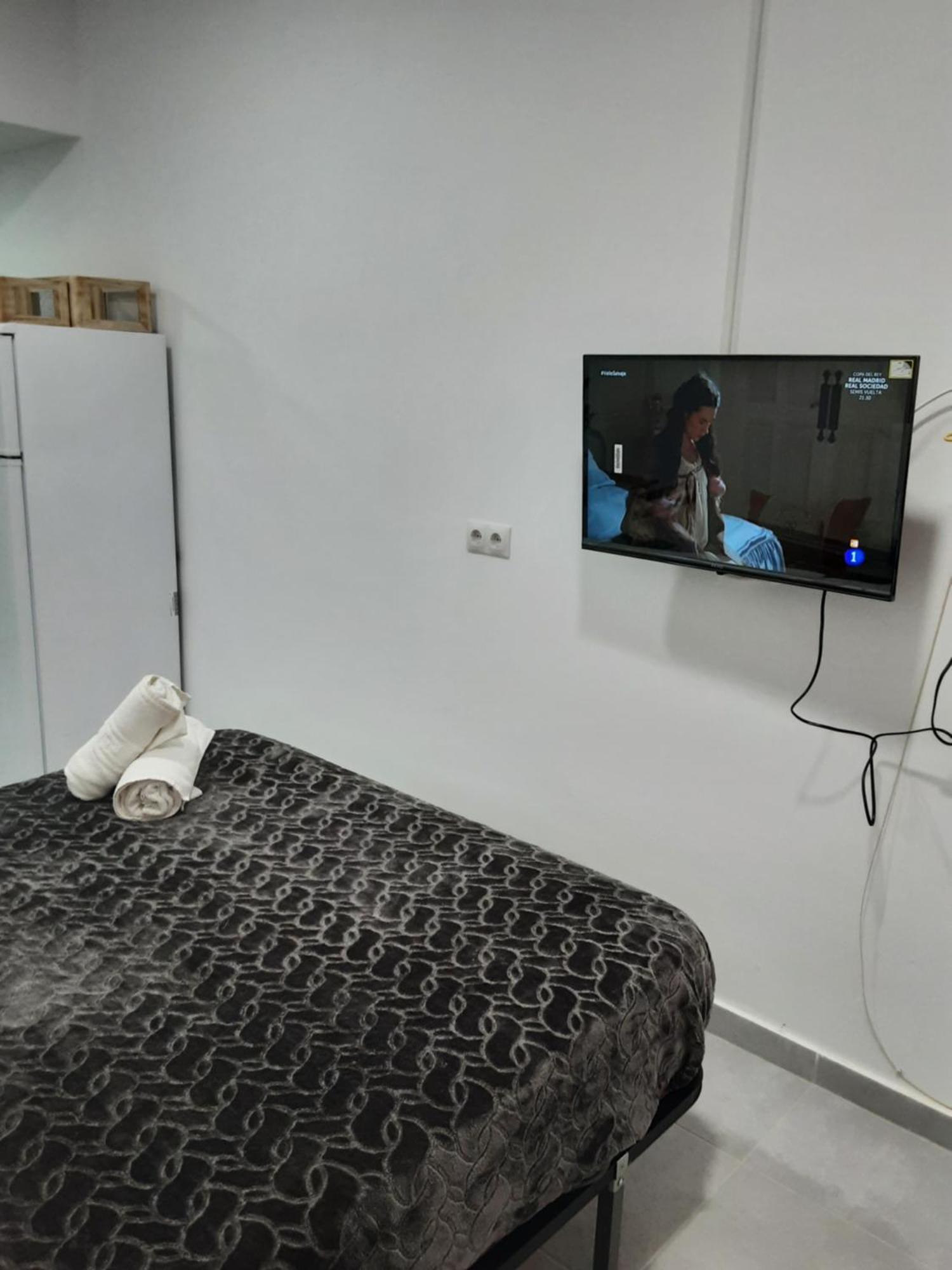 Precioso Apartamento Moderno Cerca Del Carrefour Rosaleda Málaga Exterior foto