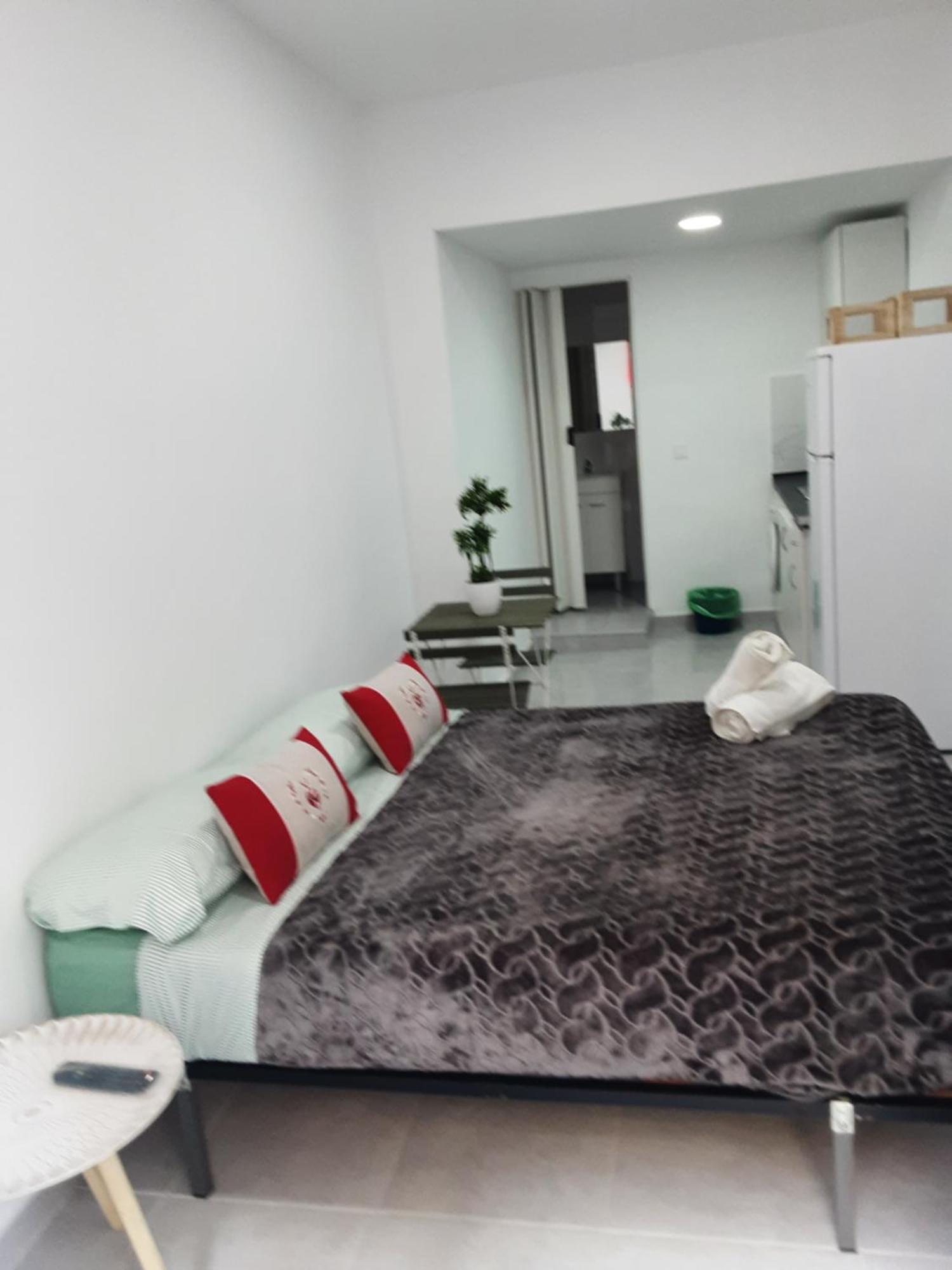 Precioso Apartamento Moderno Cerca Del Carrefour Rosaleda Málaga Exterior foto